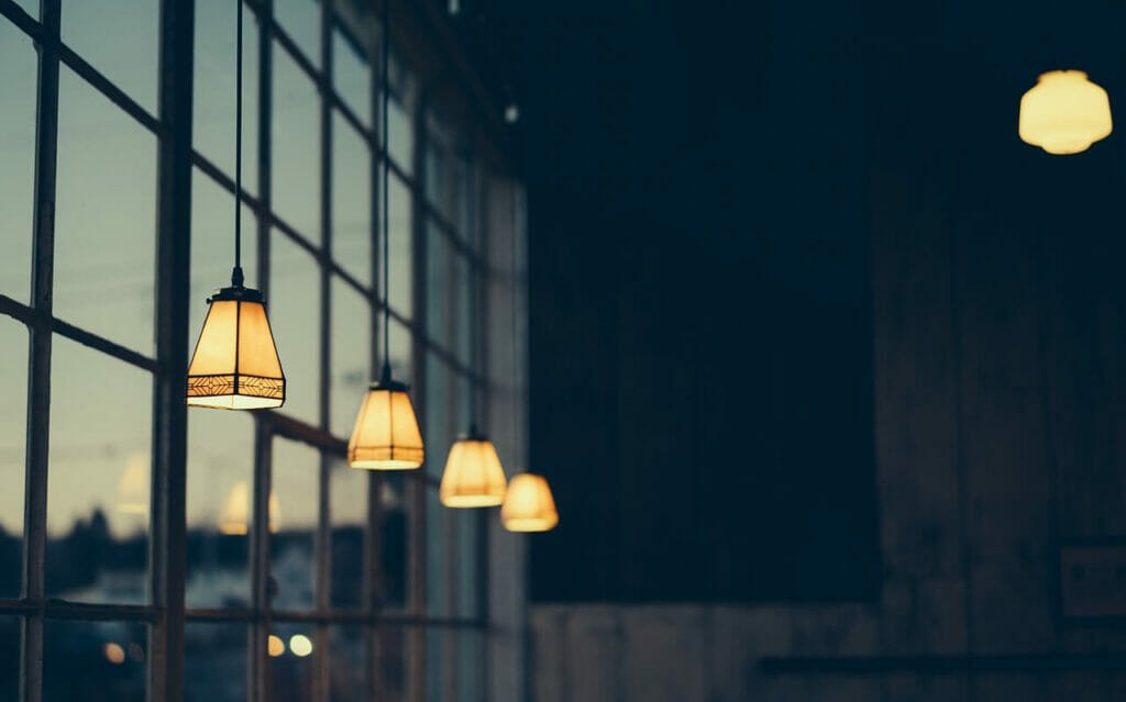 Du kan minska dina hushållskostnader genom att byta till LED-lampor